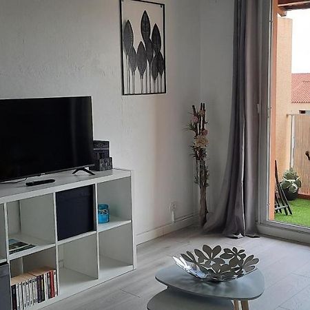 Superbe Appartement Avec Balcon Vue Mer ! Carqueiranne Eksteriør billede